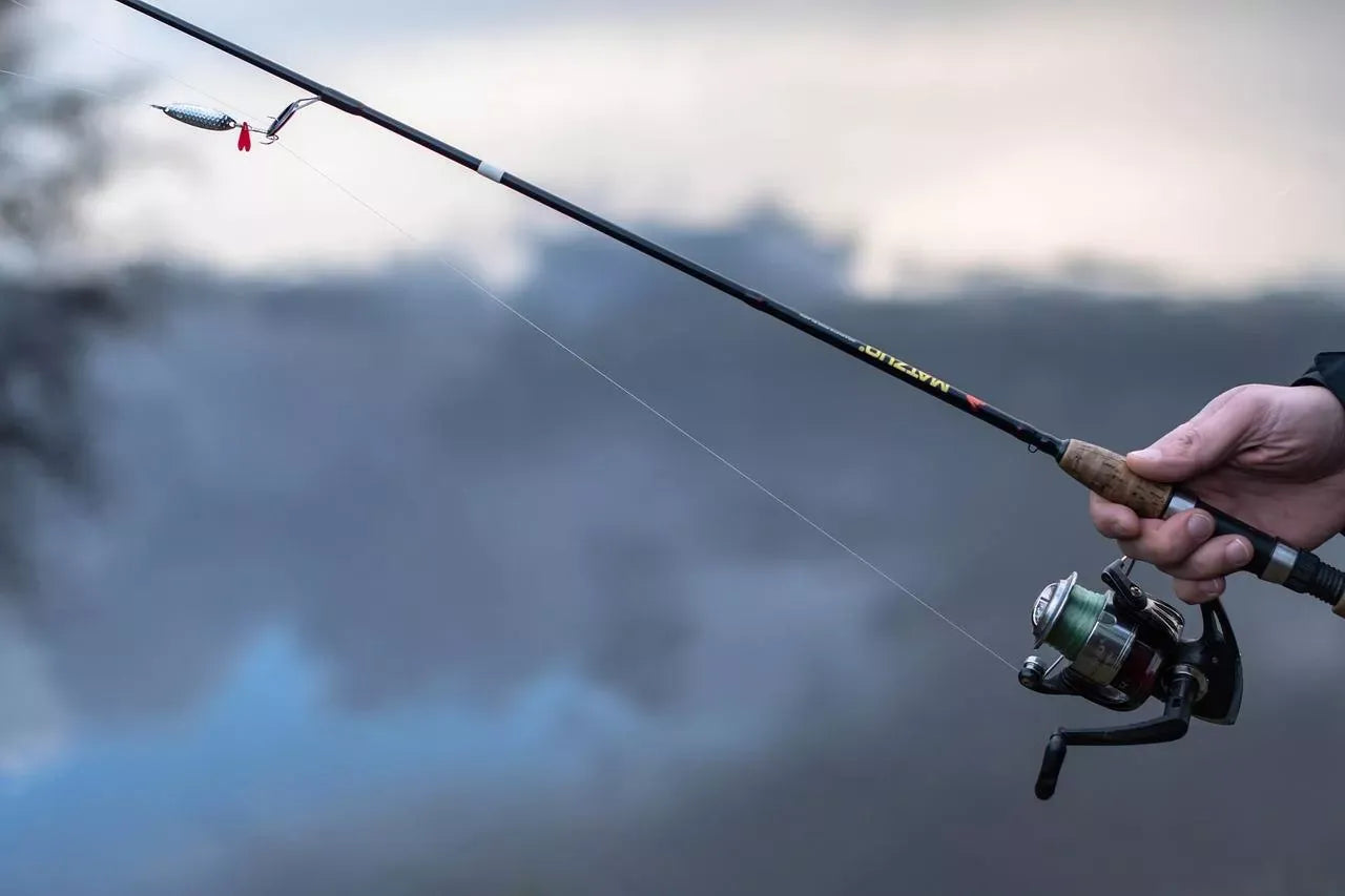 How to Choose Your First Lure Fishing Rod